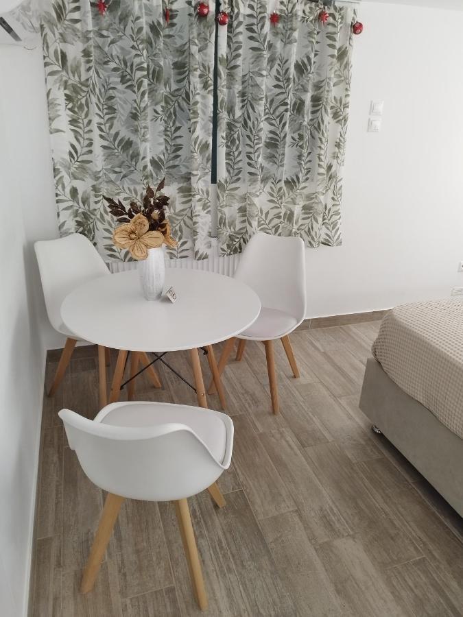 Apartamento Μία Γκαρσονιέρα Με Γούστο Για Επισκέπτες Με Άποψη Atenas Exterior foto